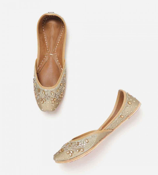 Women Gold-Toned Embellished Mojaris