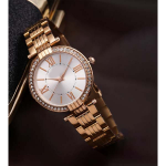 Premium Women Silver-Toned Dial Watch DK11138-2