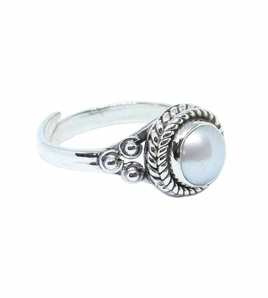 Silver-Plated White Pearls Studded Adjustable Finger Ring