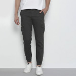 Men Grey Slim Fit Cargos Trousers